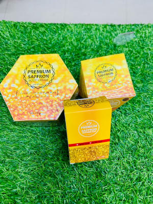 Premium saffron body cream