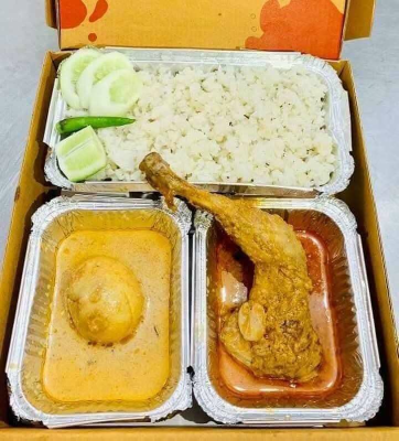 রোস্ট ও ডিম পোলাউ (lunch Box)