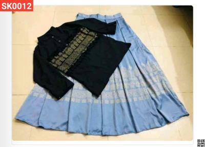 China Lilen With Screen Print Skirt and Tops.