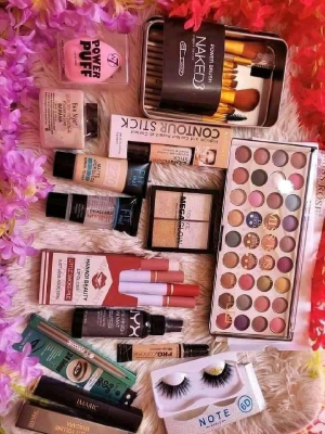 Makeup Combo Set