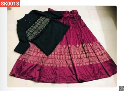 China Lilen With Screen Print Skirt and Tops.