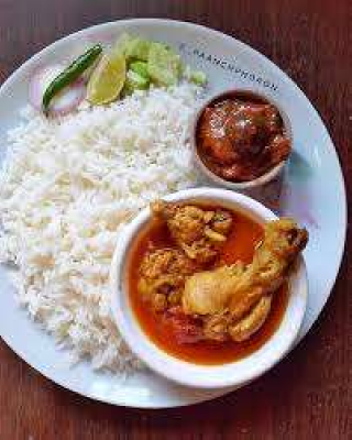 মুরগির মাংস এবং ভাত